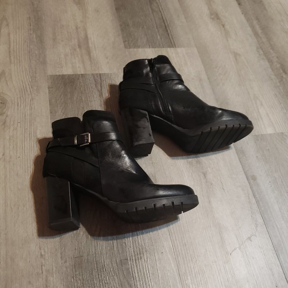 mysoft, black ankle boots, chunky stacked heel, zipper booties, 8.5